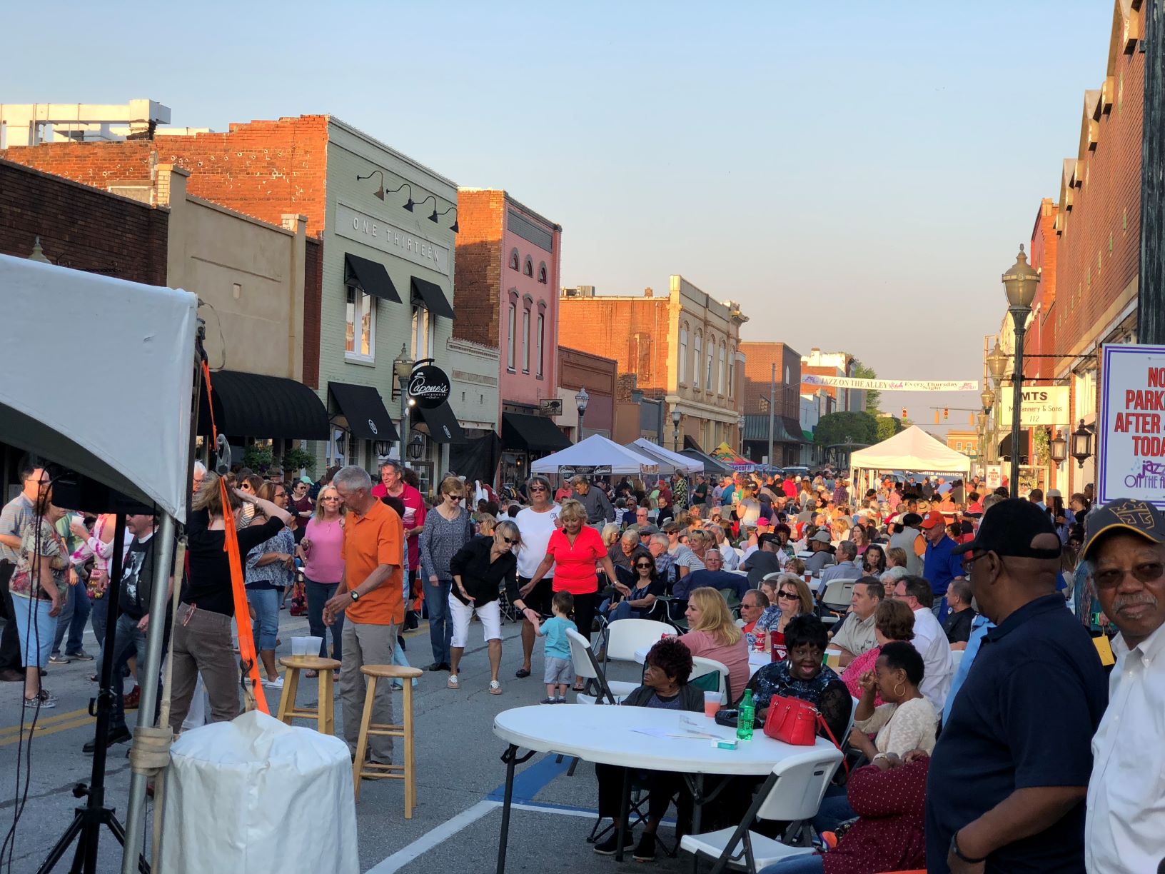 City of Seneca's Jazz on the Alley